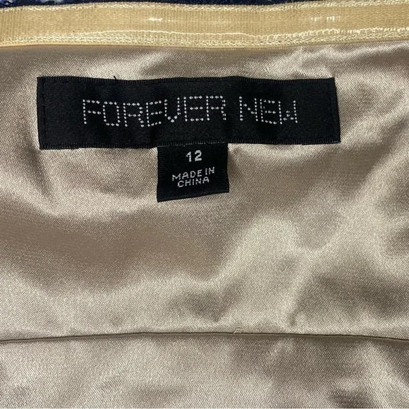 3450! Forever New strapless black and silver lace top size 12. - Picture 4 of 4